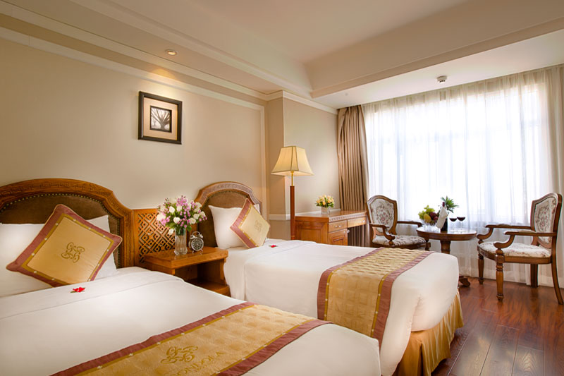 Gondoal Hotel