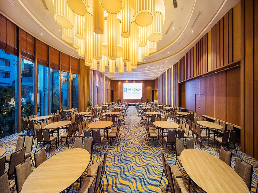 Wyndham-Legend-Halong