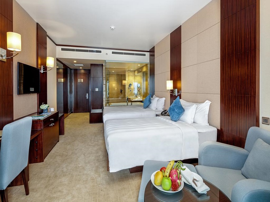 Wyndham-Legend-Halong