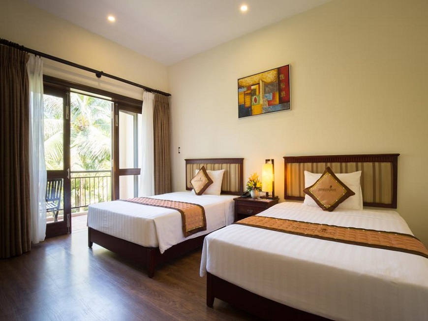 Diamond-Bay-Resort