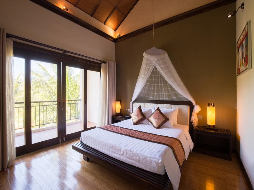 Diamond-Bay-Resort