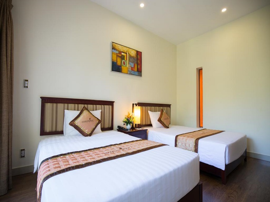 Diamond-Bay-Resort