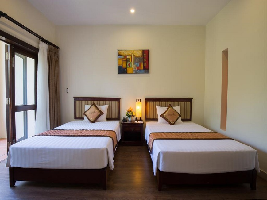 Diamond-Bay-Resort