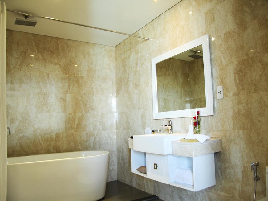 Sanouva-Danang-Hotel