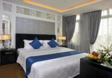 Church Boutique Hotel - Hang Ca