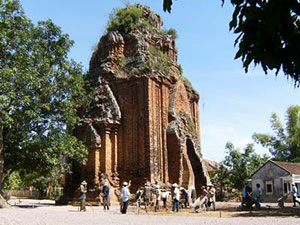 Binh Lam tower