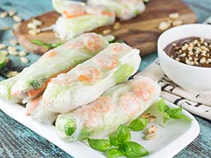 Vietnamese fresh spring rolls